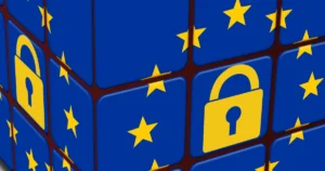 EU Digital Service Act EU-Blau Untergrund mit gelben Sternen und Schlössern als Symbol für die Sicherheit der Daten 